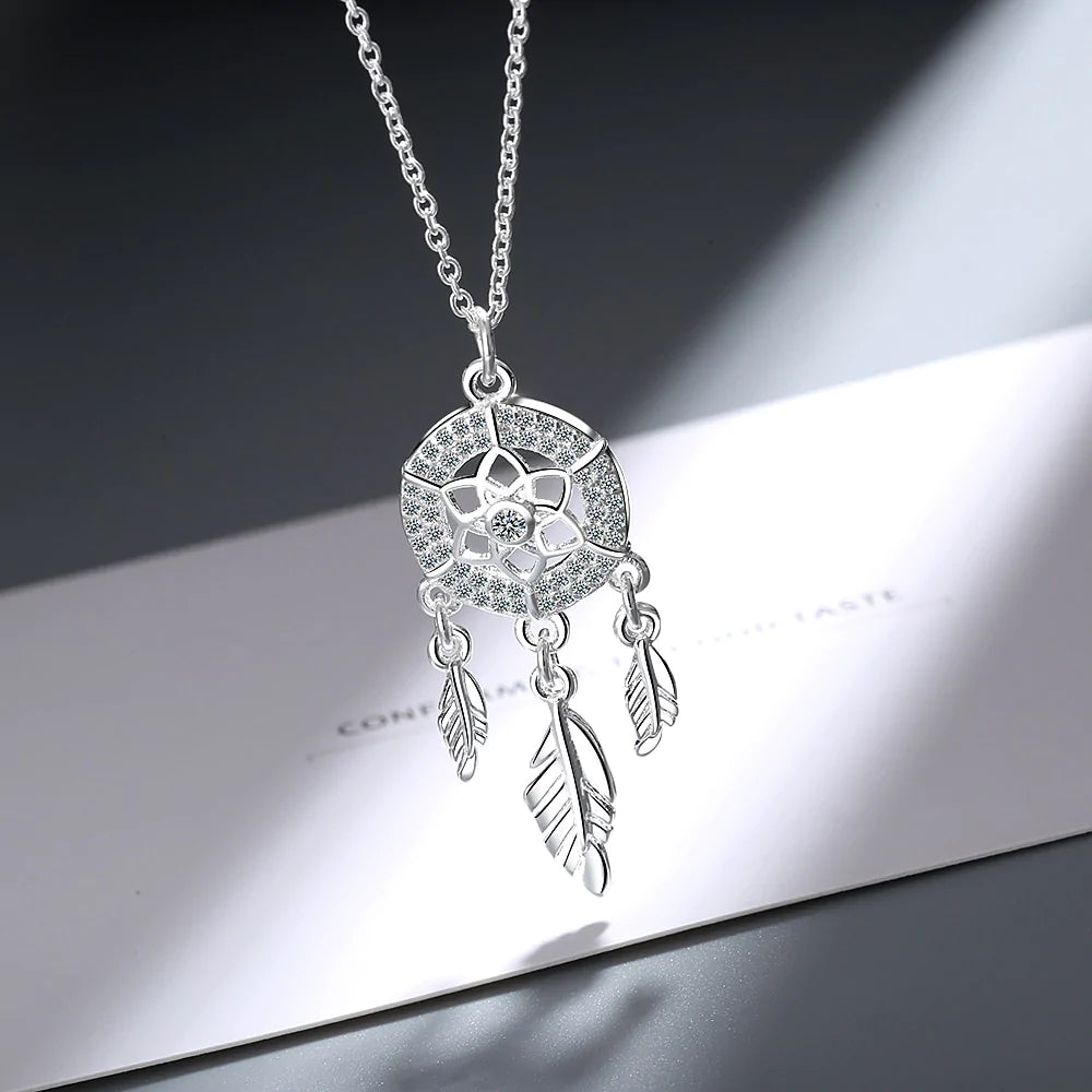 Dreamcatcher' Pendant Necklace
